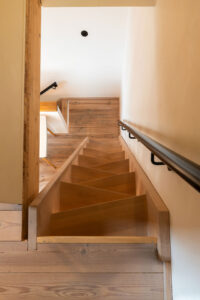Treppe ins 2. OG © Julius Saenger